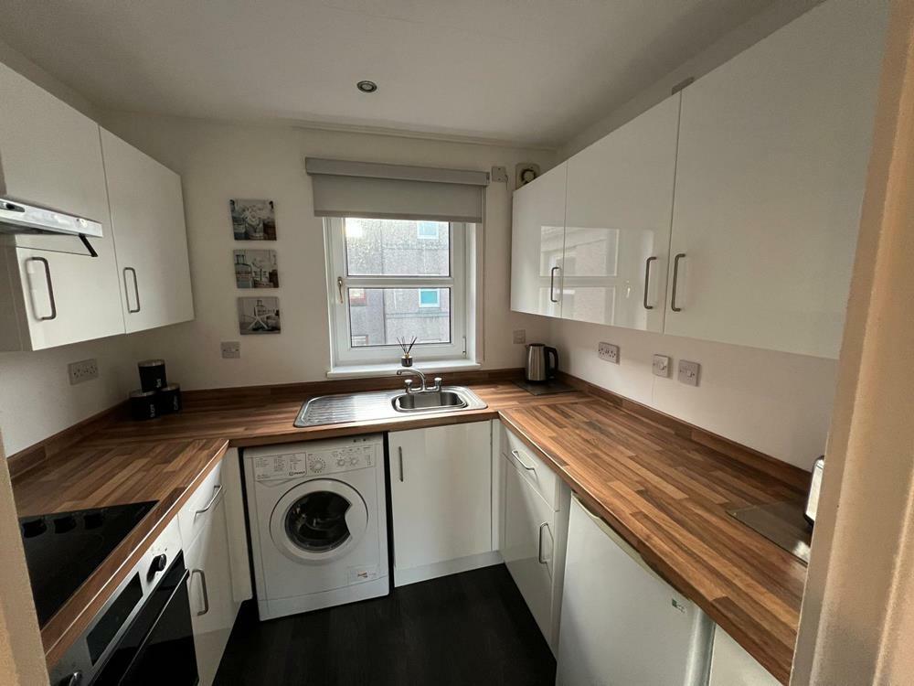 Additional image 8 of Nelson Court, Top Floor, AB24