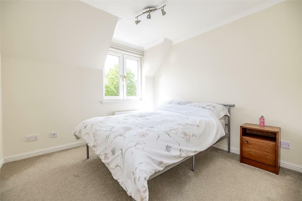 Additional image 9 of Kings Gate, Top Floor, AB15