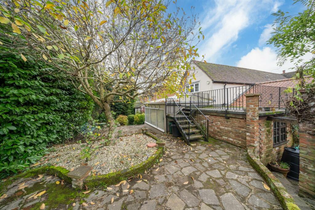 Additional image 34 of High Street, London Colney, St. Albans