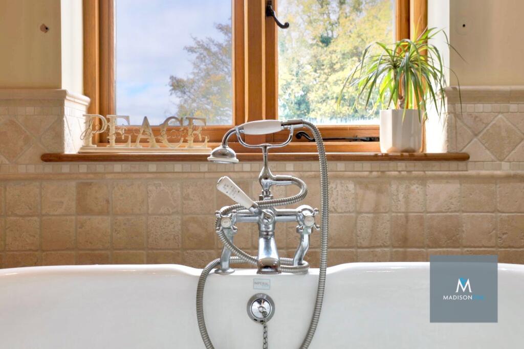 Additional image 25 of Harmer Green Lane, Welwyn, Hertfordshire, AL6