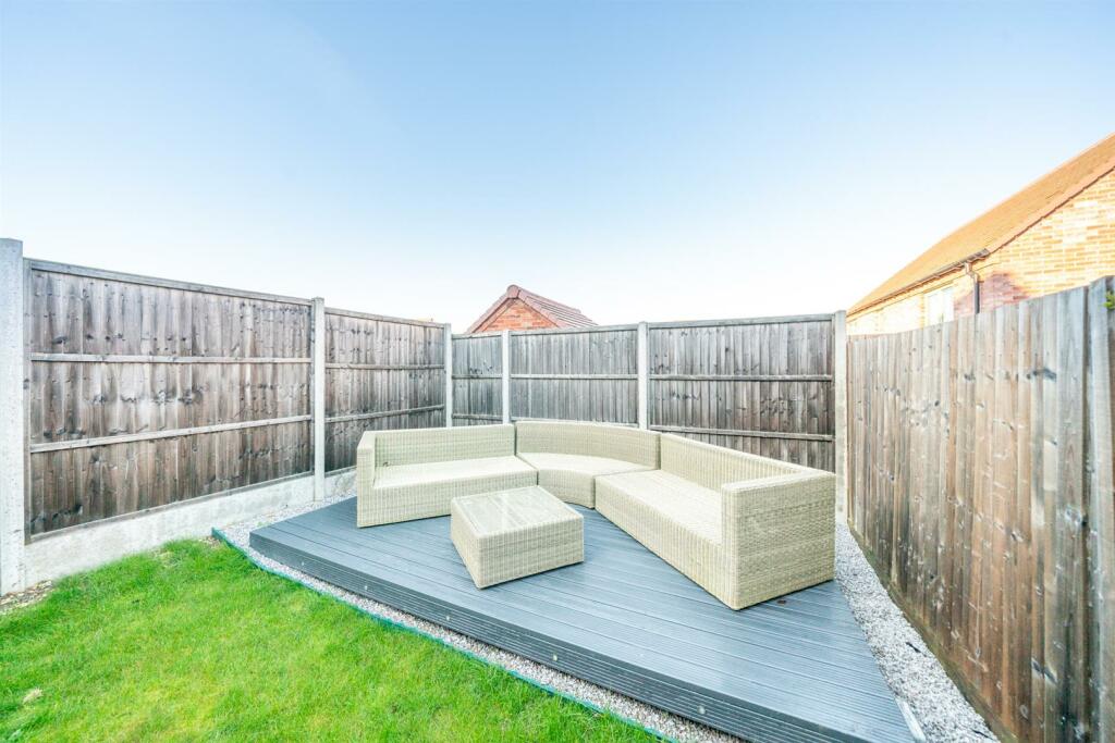 Additional image 16 of Kestrel Way, St. Albans