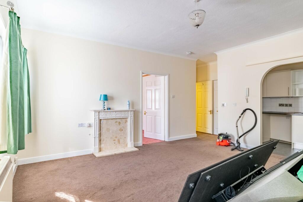 Additional image 6 of High Street, Redbourn, St. Albans, Hertfordshire, AL3