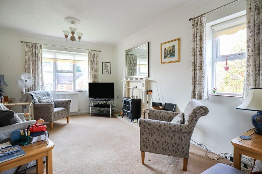 Additional image 9 of Sun Lane, Harpenden, AL5