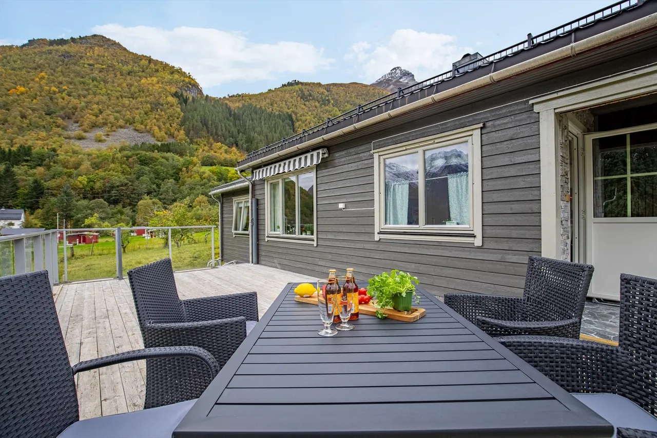 Additional image 2 of Skulebakken 5, 6196 Norangsfjorden