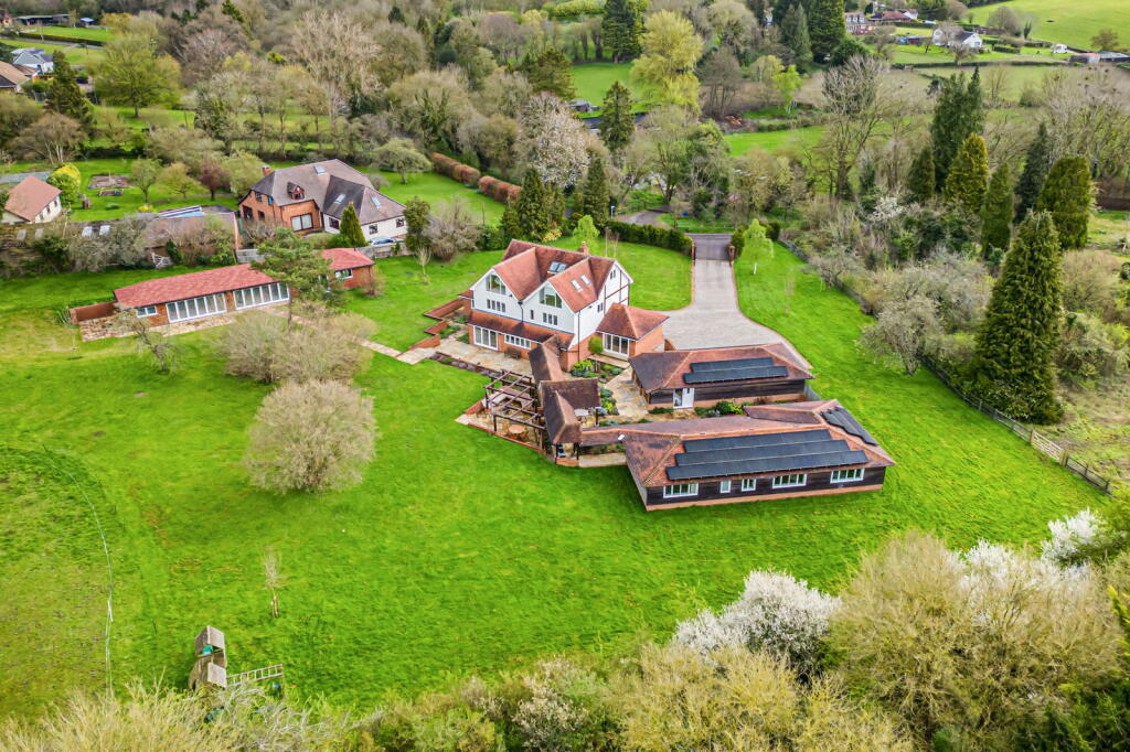 Additional image 54 of Reynards Road, Welwyn, AL6