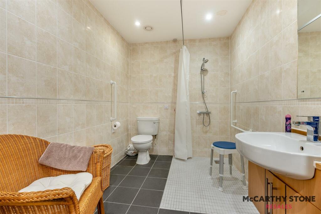 Additional image 12 of Peel Court, College Way, Welwyn Garden City, Hertfordshire, AL8 6DG