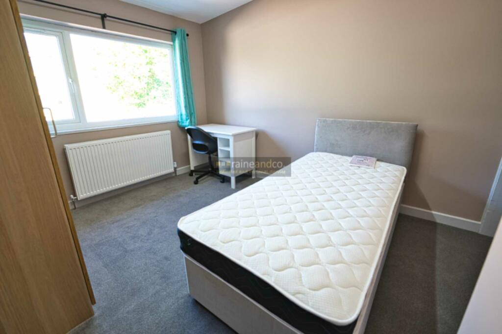 Additional image 14 of Bishops Rise, Hatfield