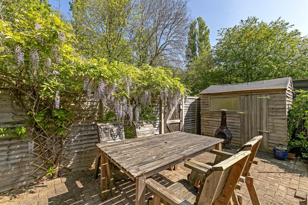 Additional image 35 of Pemberton Close, St. Albans