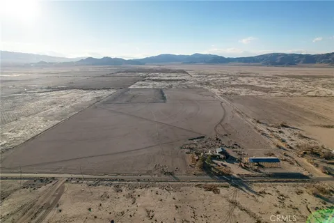 12800 Locust Avenue, Lucerne Valley, CA 92356