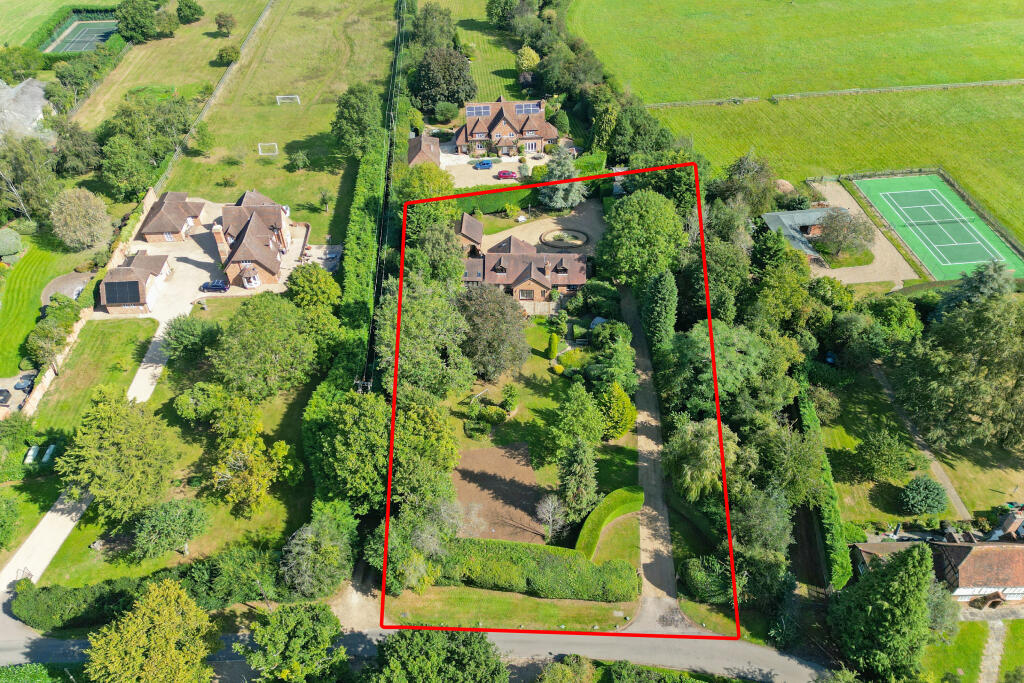 Additional image 3 of Holly Lane, Harpenden, AL5