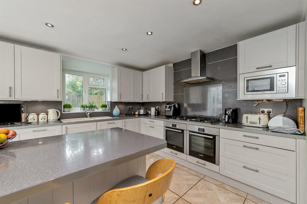 Additional image 6 of Harpenden Road, St. Albans