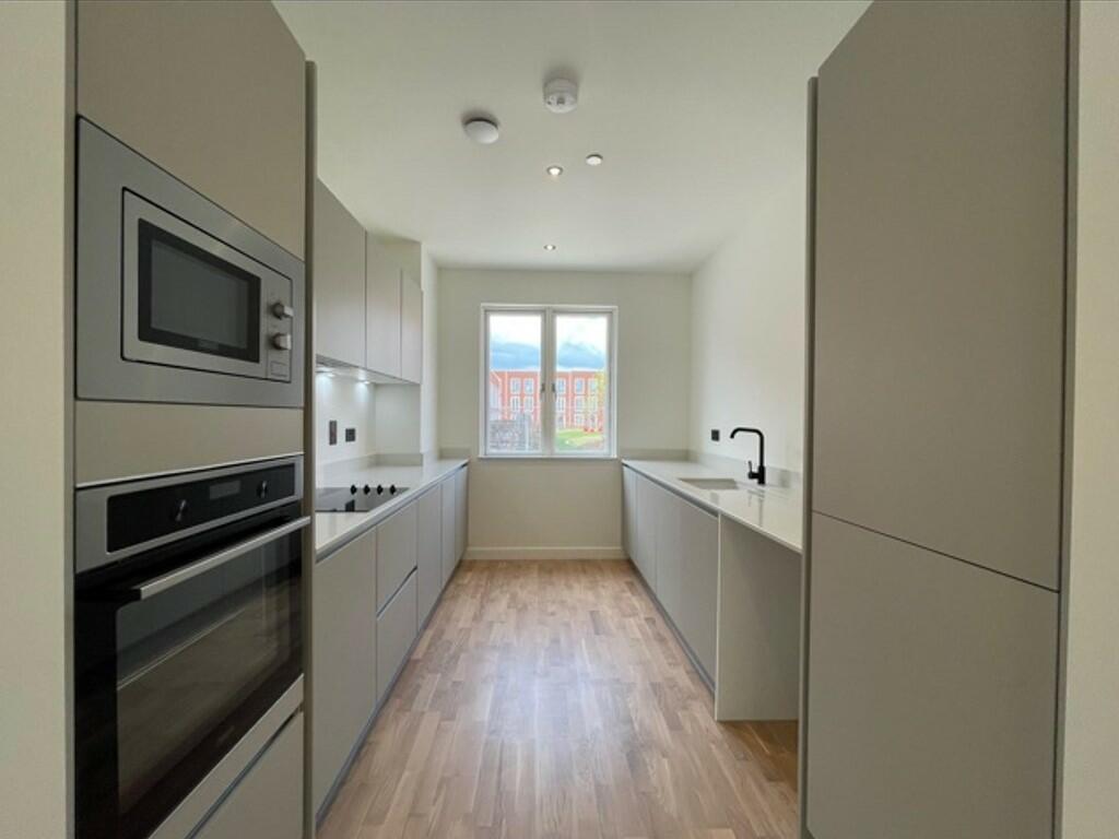 Additional image 5 of South Loop Square, Birmingham