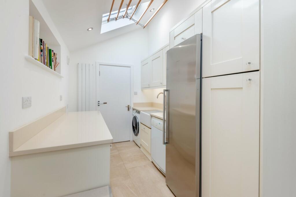 Additional image 29 of Gainsborough Avenue, St. Albans, Hertfordshire