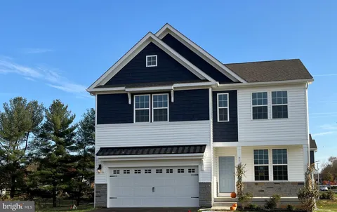 Primary image of 2165 Isabel Lane, Allentown, PA 18103