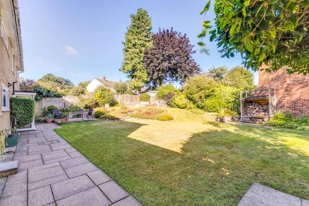 Additional image 26 of Digswell Park Road