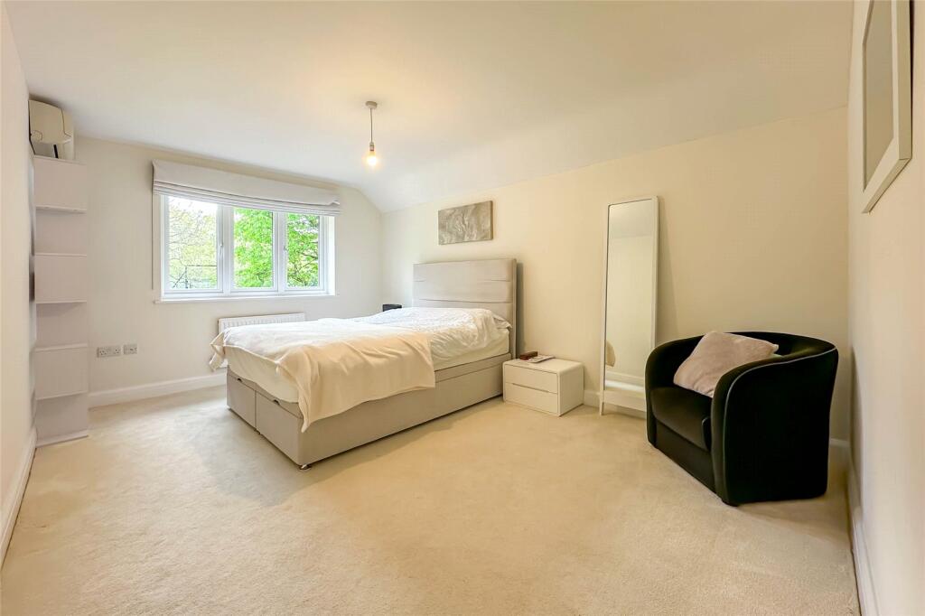 Additional image 20 of Townsend Drive, St. Albans, Hertfordshire, AL3