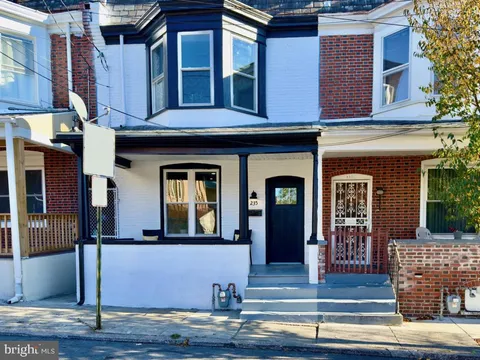 235 Green Street, Lancaster, PA 17602