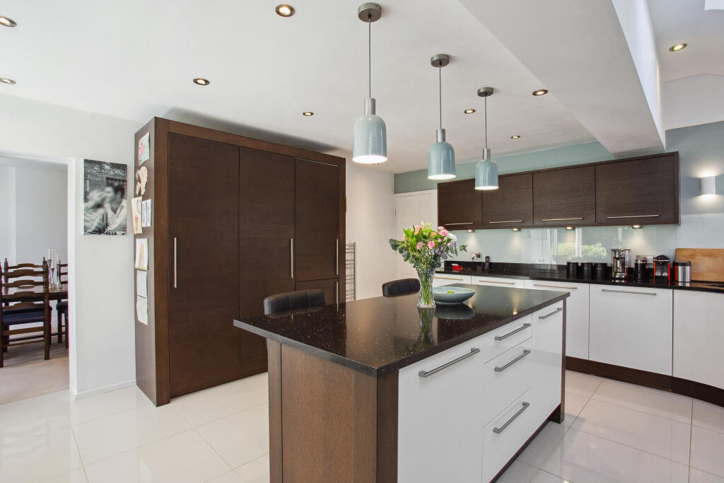 Additional image 13 of Grasmere Avenue, Harpenden, AL5