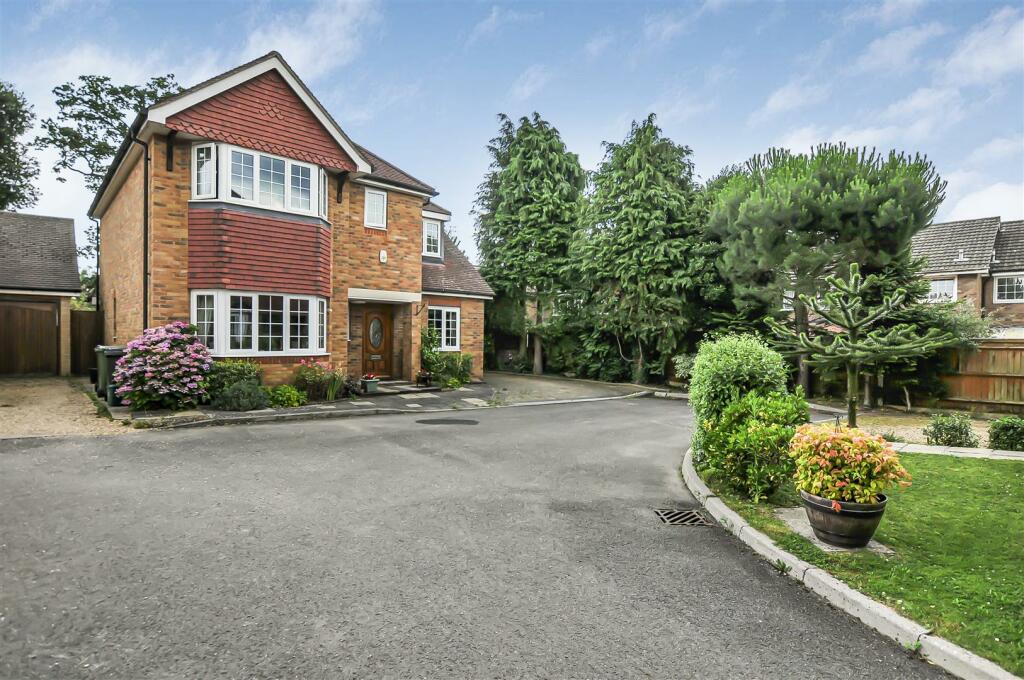 Additional image 14 of Jays Close, Bricket Wood, St. Albans