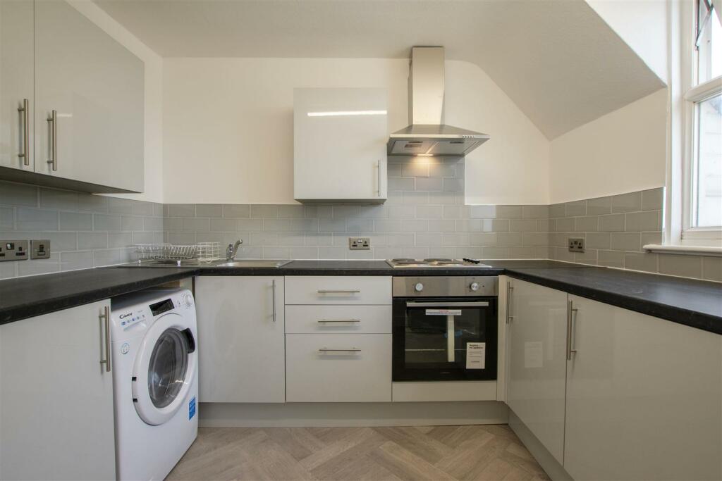 Additional image 5 of Oak Tree Lane, Selly Oak, Birmingham