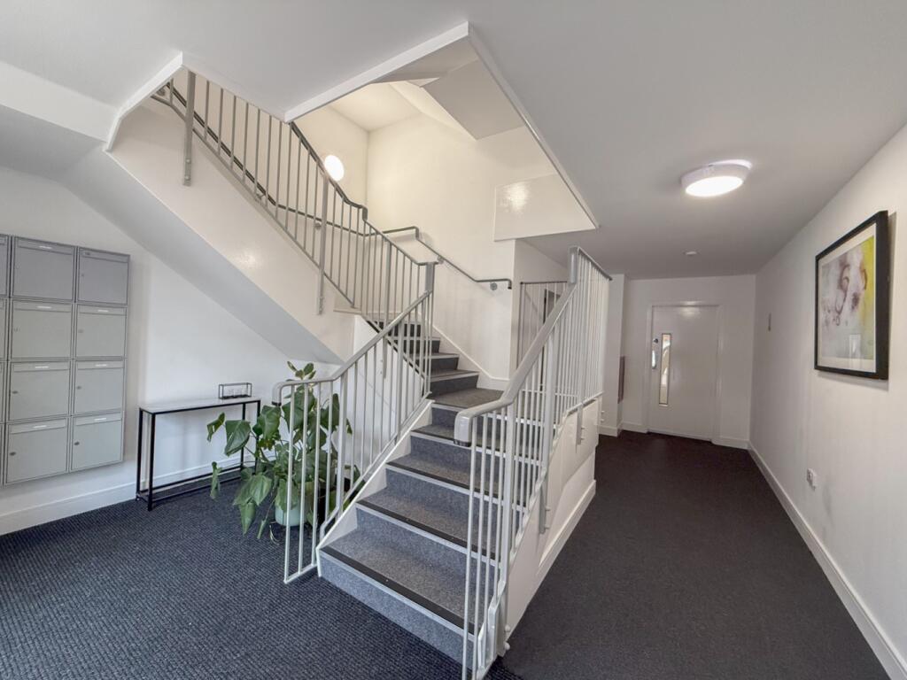 Additional image 16 of Belgae Lodge, Tomlinson Court, Wilshere Park, Welwyn, Hertfordshire, AL6