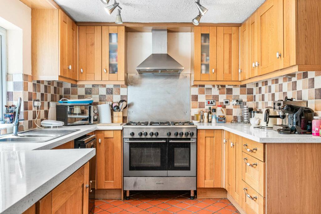 Additional image 8 of Great North Road, Welwyn Garden City AL8 7TH