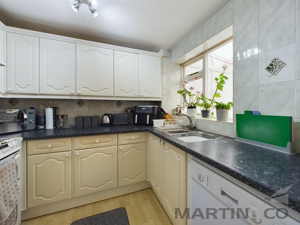 Additional image 9 of Cedarwood Drive, St Albans