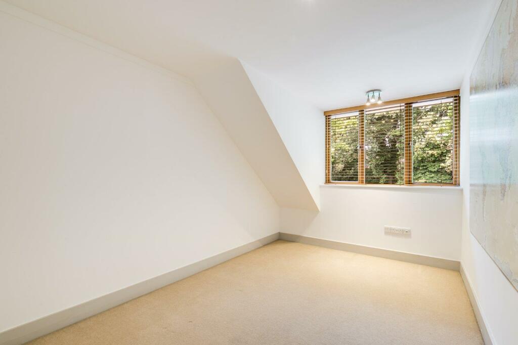 Additional image 16 of Mardley Hill, Welwyn