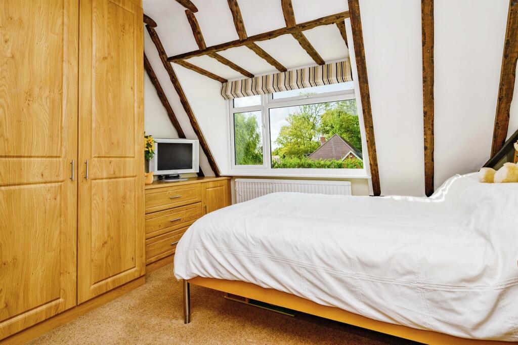 Additional image 10 of Bucknalls Drive, Bricket Wood, St. Albans