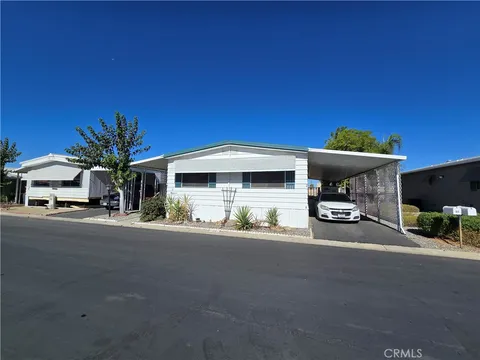 575 S Lyon Avenue Unit 21, Hemet, CA 92545
