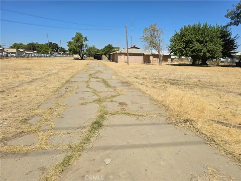 3144 E Childs Avenue, Merced, CA 95341