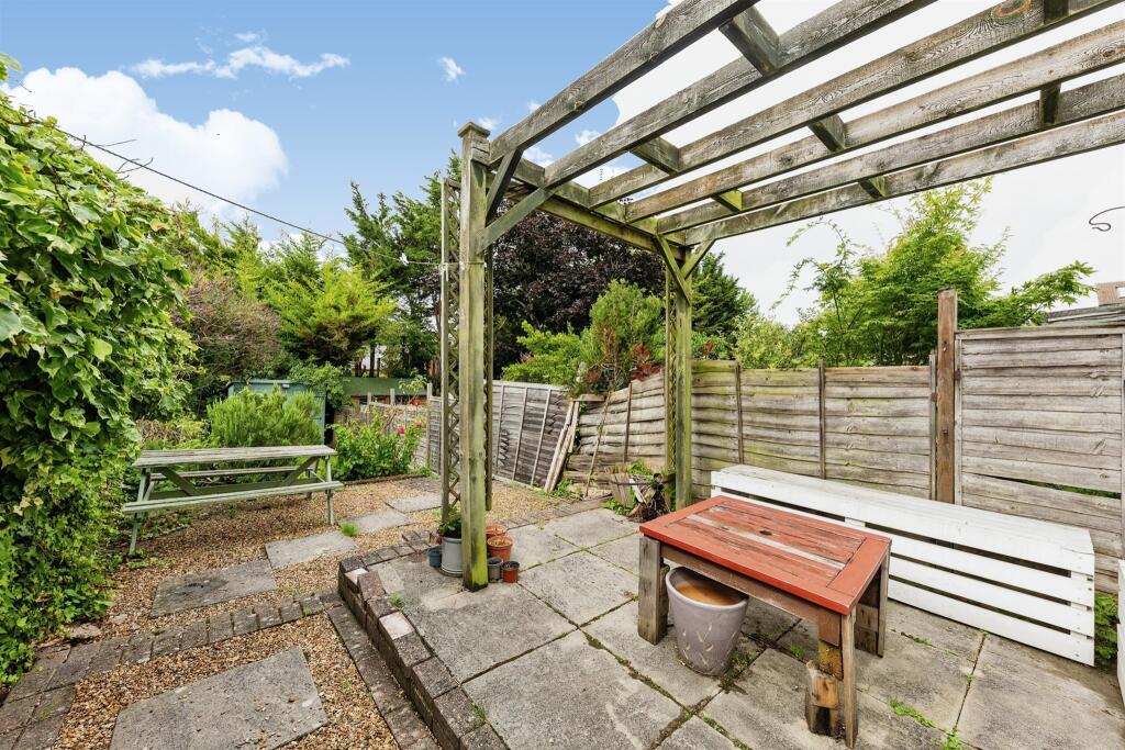 Additional image 3 of Salisbury Road, Batford, Harpenden