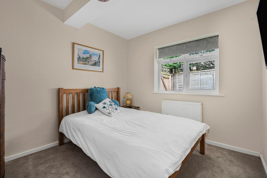 Additional image 13 of Moffats Close, Brookmans Park, AL9