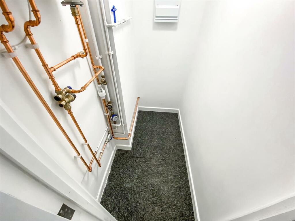 Additional image 16 of Stratford Road, Hall Green, Birmingham