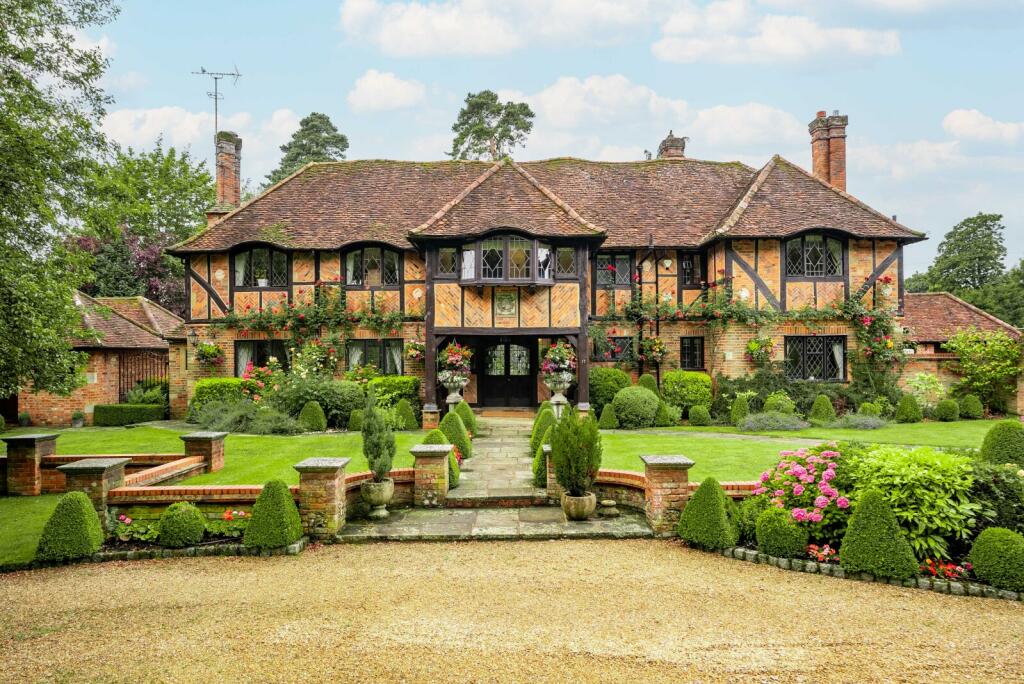 Additional image 9 of West Common Grove, Harpenden, Hertfordshire, AL5