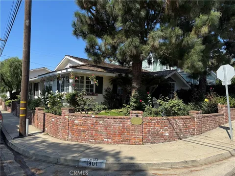 1901 Laurel Avenue, Manhattan Beach, CA 90266