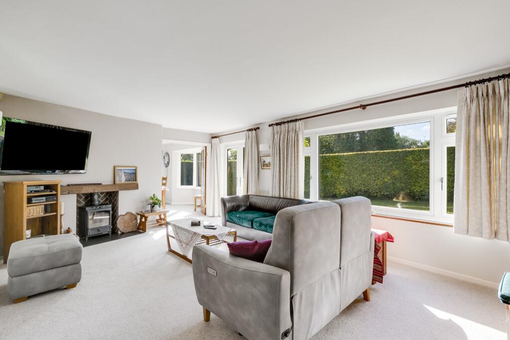 Additional image 7 of Digswell Park Road