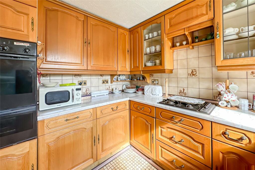 Additional image 14 of Harvesters, St. Albans, Hertfordshire, AL4