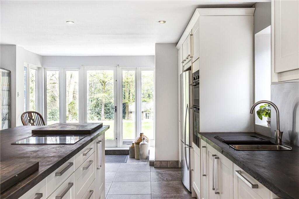 Additional image 4 of Orchard Road, Tewin, Welwyn, AL6