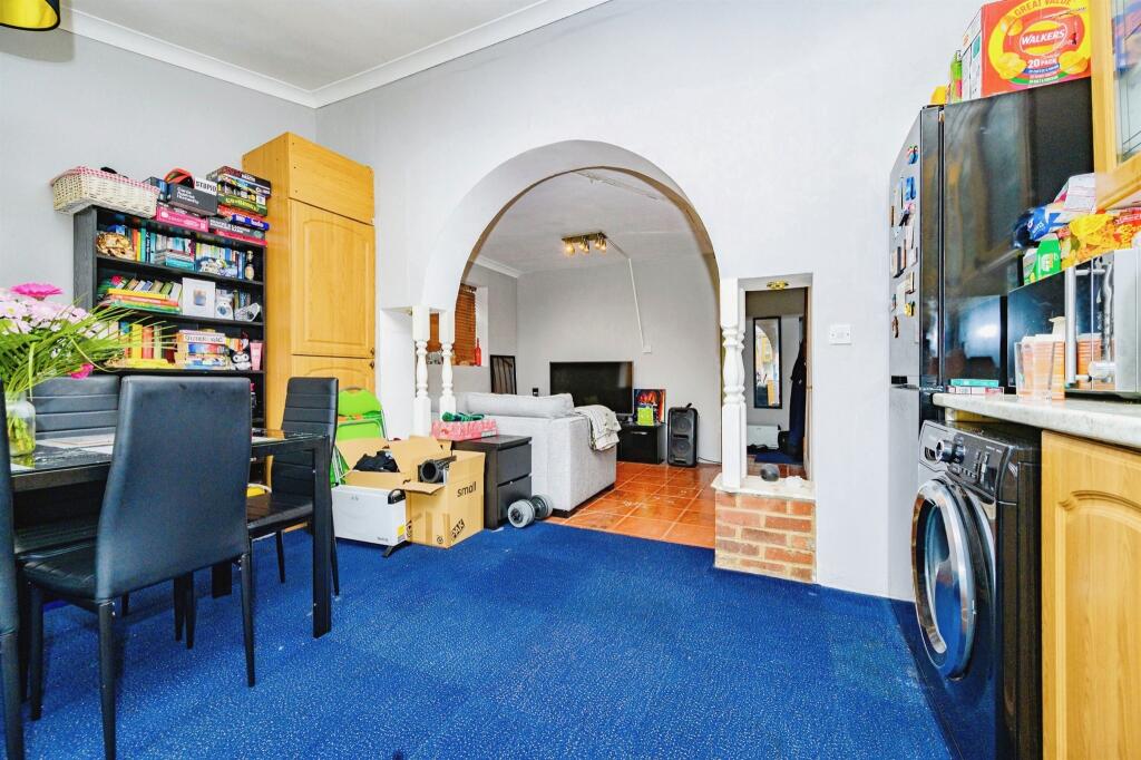 Additional image 7 of Trumpington Drive, St. Albans