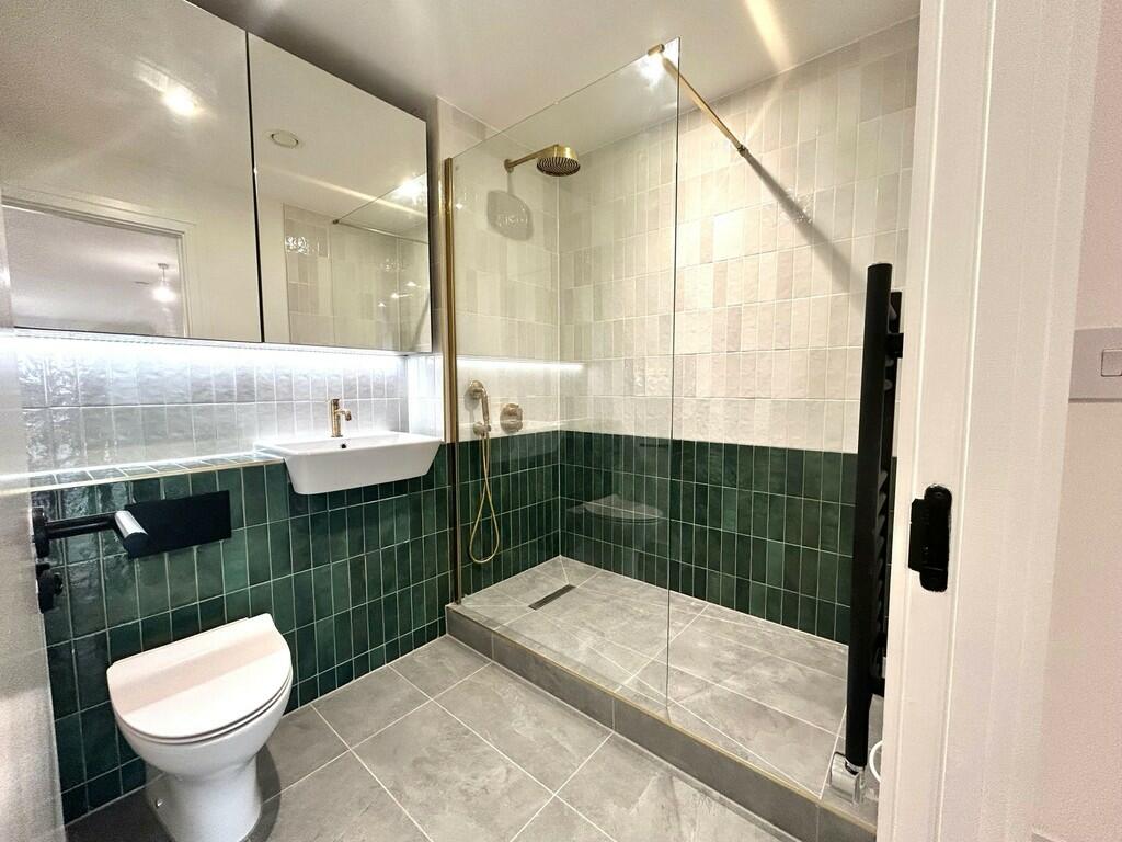 Canalside Apartments