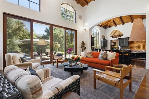 Primary image of 2040 Mckain Street, Calabasas, CA 91302