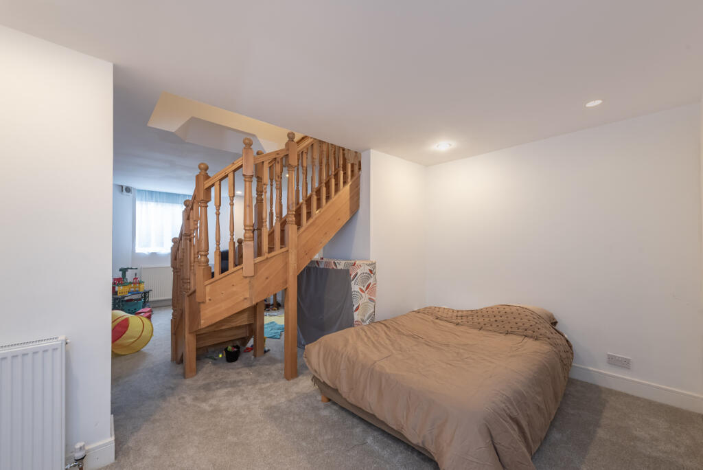 Additional image 11 of Stanhope Road, St. Albans, Hertfordshire, AL1