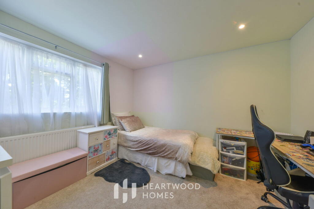 Additional image 15 of Holyrood Crescent, St. Albans, AL1 2LU