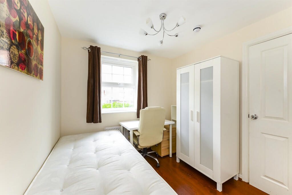 Additional image 9 of The Runway, Hatfield