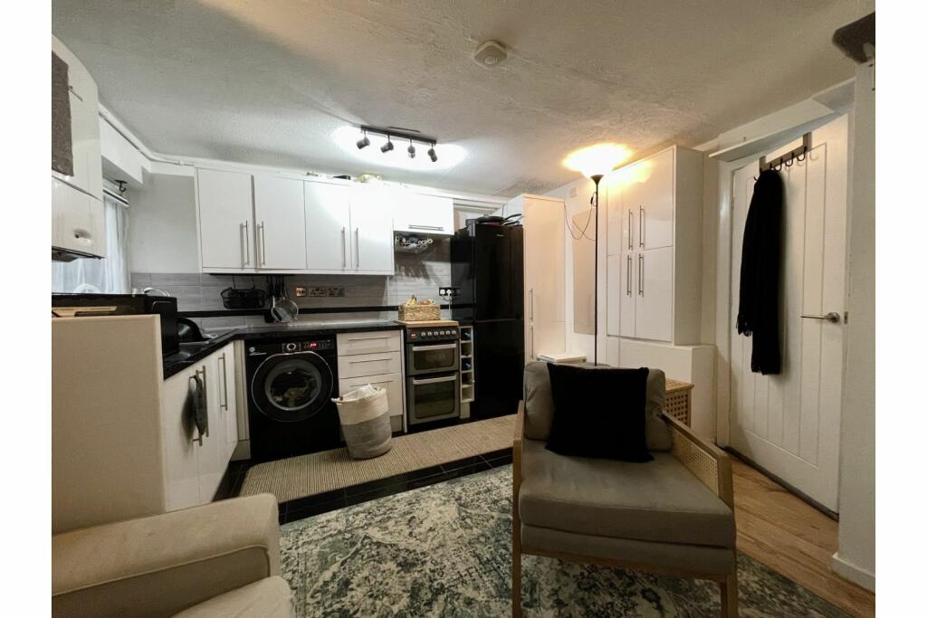 Additional image 5 of Wake Green Park, Birmingham, B13