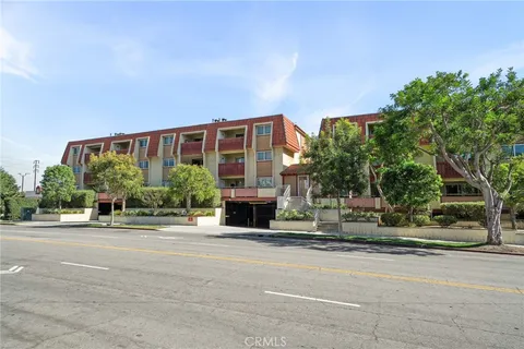 950 Main Street Unit 304, El Segundo, CA 90245