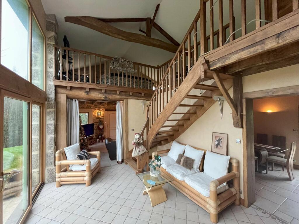 Primary image of Poitou-Charentes, Deux-Sèvres, Le Beugnon, France