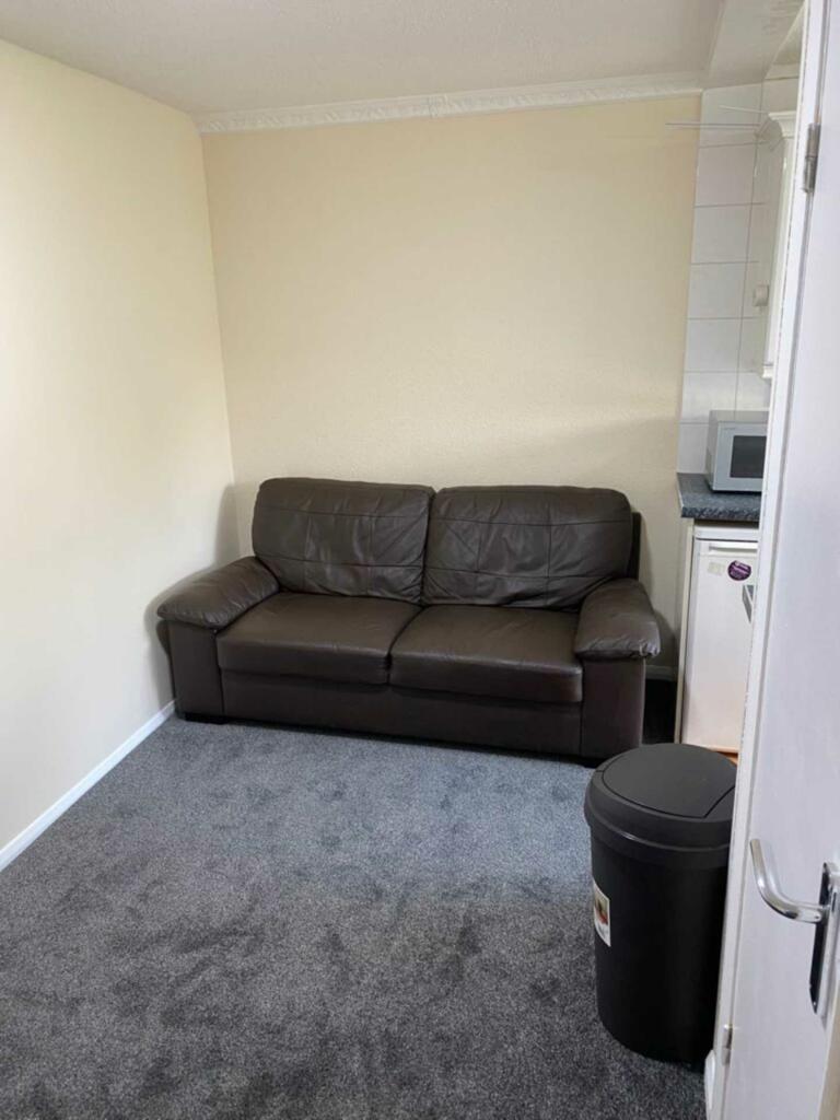 Additional image 8 of Lane End, Hatfield