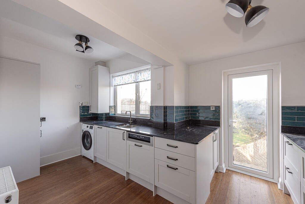 Additional image 10 of Dickens Close, St Albans, Herts, AL3